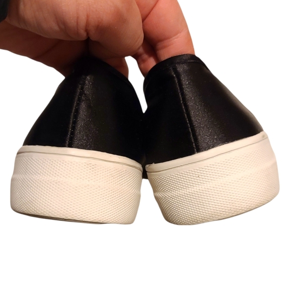 REPORT Aioli Pearl Round Toe Slip-on Sneakers Loafers with Faux Pearls Size 8.5 - Picture 4 of 8